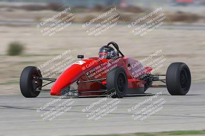 media/Oct-25-2025-CalClub SCCA (Sat) [[34c778dfbe]]/Group 5/Qualifying/